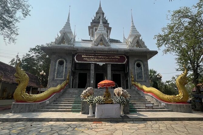 1 Day Private Tour Unseen in Lamphun Province - Why the Tong and Ed Combo Makes the Day Work