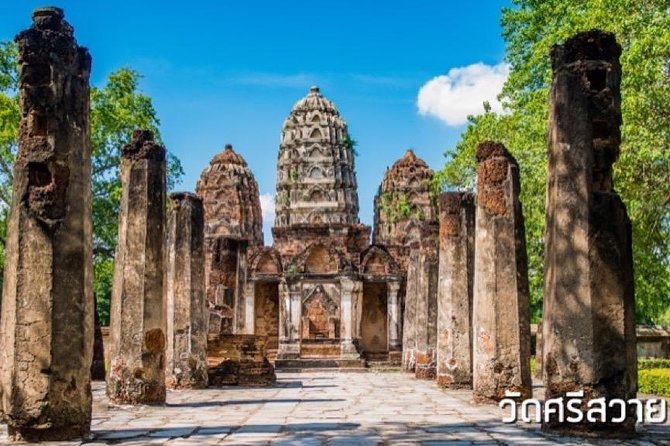 1 Day Sukhothai Historical Park from Chiang Mai Private Tour - Hotel pickup, bikes, and a guide like Mr Tong or Oki