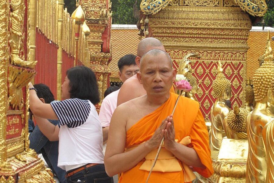 4-Hour Doi Suthep & Hmong Hill Tribe Village from Chiang Mai - A half-day that pairs temple spirituality with hill-village life