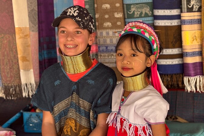 4 in 1 Elephants Long Neck Rafting and Sticky Waterfall Tour - Karen Long Neck Village: crafts and culture with context