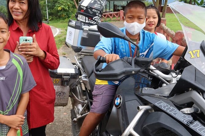 6 Days Golden Triangle Loop from Chiang Mai - Meeting point and start time: the trip begins early in Chiang Mai