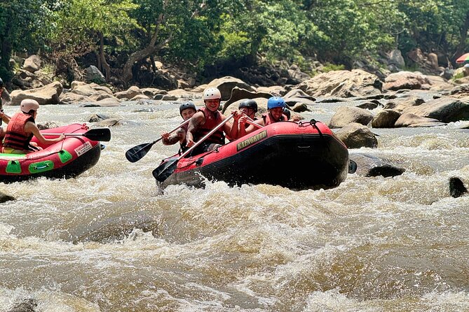 7 Hour Sticky Waterfall and Double Rafting Adventure - Sticky Waterfall: how the limestone “sticky” climb works