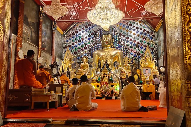 A must: Serene Sunrise, temple at dawn to beat the crowd & Alms to monks - Wat Umong: calm, character, and a break from the obvious route