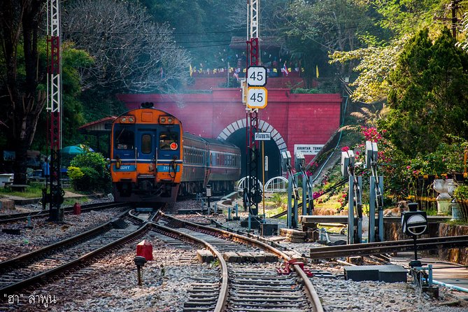 Amazing 1 day Private Tour to visit Lampang Province by train - Why Lampang by train beats the usual road trip