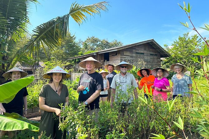 Authentic Thai Cooking Class and Farm Visit in Chiang Mai - Market shopping: where Thai flavors start before you touch a stove