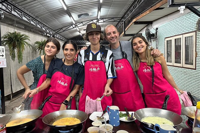 Authentic Thai Cooking Class and Farm Visit in Chiang Mai - Transfers, small groups, and why logistics matter in Chiang Mai