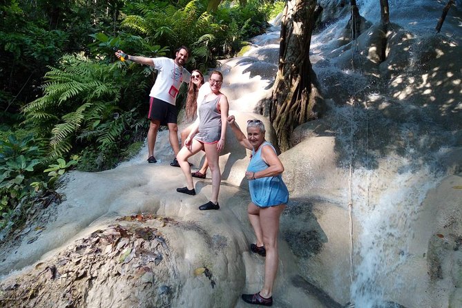 Best of Chiang Mai: Private Tour in a Day - Bua Thong (Sticky Waterfall): Climb, Swim, and Play