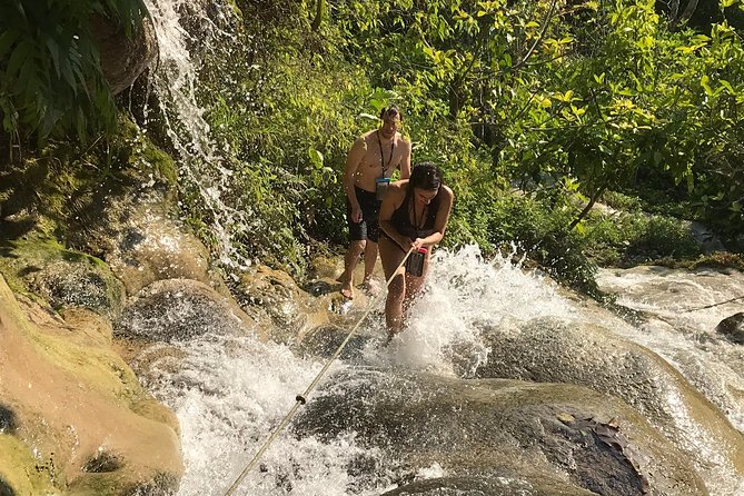 Best of Chiang Mai: Private Tour in a Day - Lunch Break That Actually Fuels the Rest of the Day