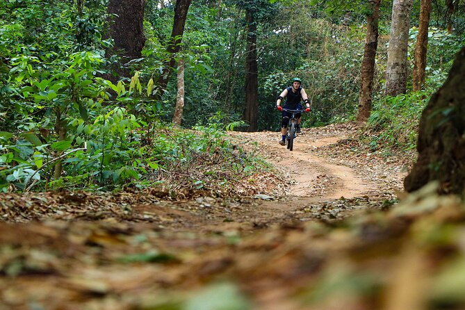 Buffalo Soldier Full Day Mountain Biking Tour Chiang Mai - Getting set up: bike, pads, and the “you’re good” feeling