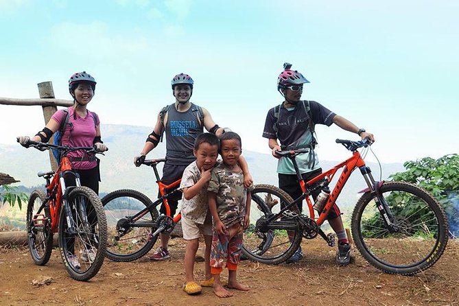 Buffalo Soldier Trail Mountain Biking Tour from Chiang Mai with Lunch - Guides, Photos, and the Small-Group Difference