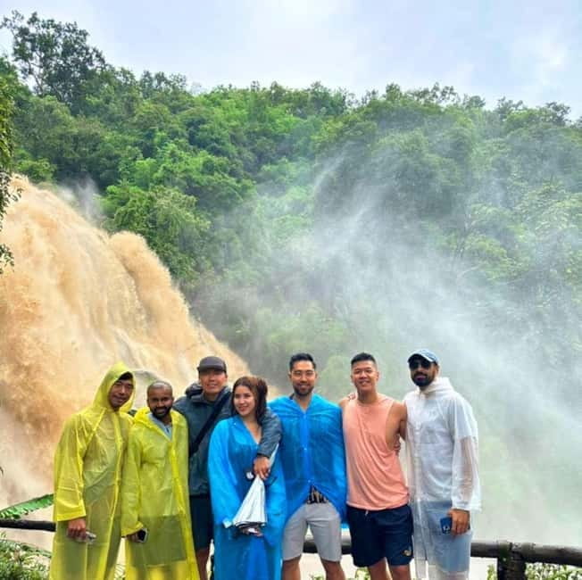 Chang Mai: Doi Inthanon Day Tour w/Waterfalls & Hilltribes - King’s and Queen’s Pagodas: iconic viewpoints, with weather as the wild card