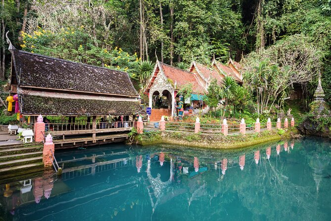 Chiang Dao Cave Trekking Small Group Tour – Full Day - What to pack for humid caves and wet rock