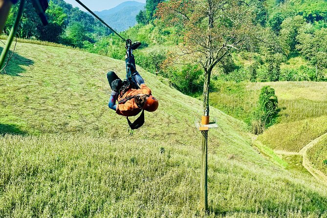 Chiang Mai 3 in 1 Zipline, Elephants and Sticky Waterfall - Lunch in the middle of the day, with real local food