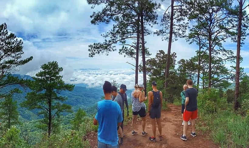 Chiang Mai: 7-Hour Doi Suthep National Park Summit Hiking - Wat Phra That Doi Suthep: Temple Photos, Then Higher Trails