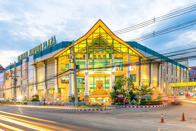 Chiang mai Airport to Chiang Mai Town Private Transportation - Where the driver meets you, and where you end up in Chiang Mai