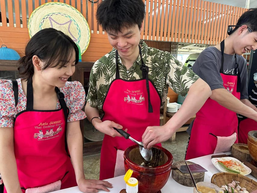 Chiang Mai: Asia Scenic Thai Cooking School - Food you make, food you eat, and the little extras that improve the day