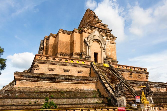 Chiang Mai Best City Tour with Doi Suthep & Iconic Temples - Guide Quality Makes or Breaks It, So Here’s What to Look For
