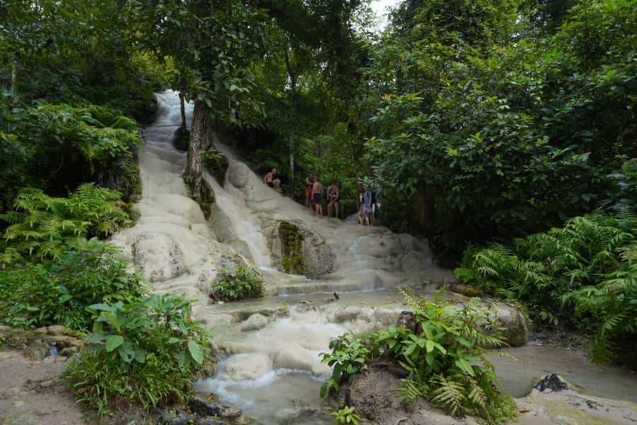 Chiang Mai: Bua Thong Sticky Waterfall & Huge Cave & Buffet - Price and logistics for this Chiang Mai van day trip