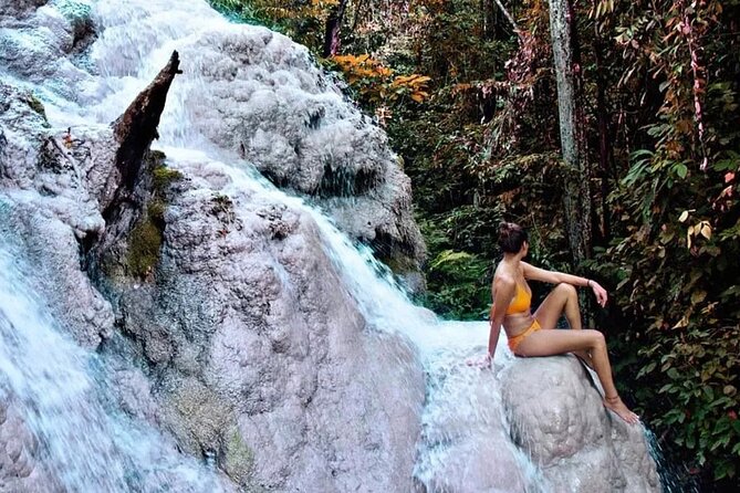 Chiang Mai Chapulin Elephant Care and Sticky Waterfall - Price and value: what $38.72 buys in real Chiang Mai time