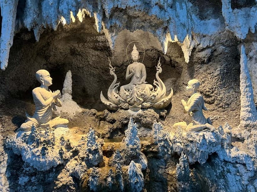 Chiang Mai: Chiang Rai Highlights in One Day - Wat Rong Khun, the White Temple and its Bridge of Rebirth