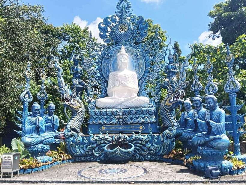 Chiang Mai: Chiang Rai Temples Day Trip with Lalita Cafe - Chiang Mai to Chiang Rai: the long-drive reality