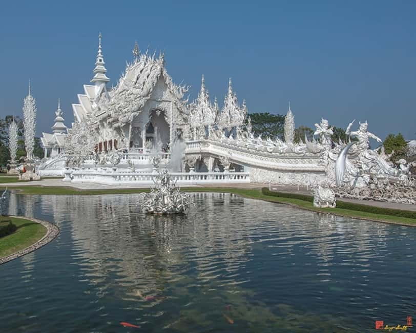 Chiang Mai: Chiang Rai White, Blue & Black Temples Day Tour - Key things to know before you go