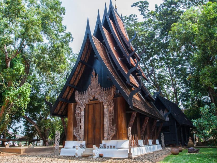 Chiang Mai: Chiang Rai White, Blue & Black Temples Day Tour - Baan Dam Museum and the Black House: Thawan Duchanee’s dark wood world