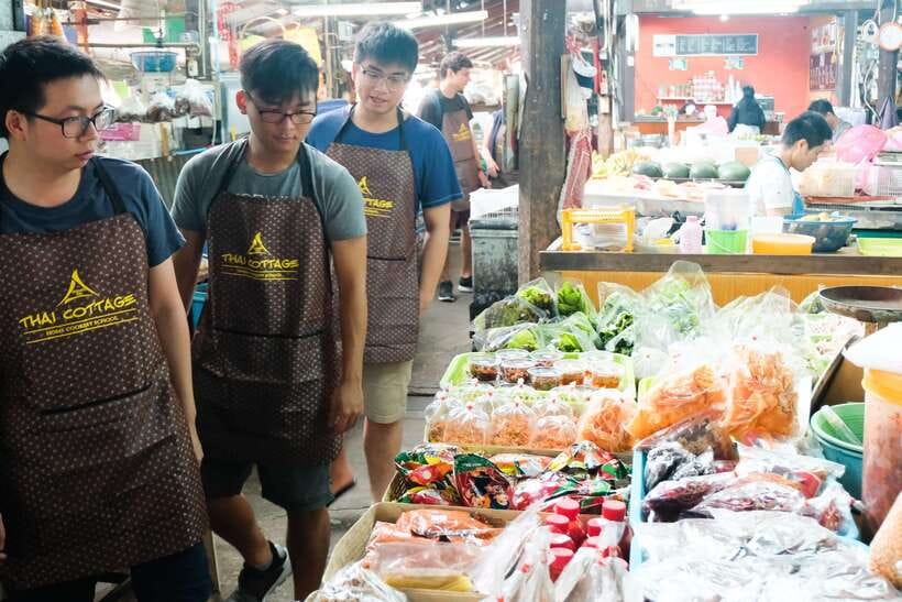 Chiang Mai: Cooking Class, Market & Thai Herbs Garden Tour - Key Things That Make This Class Worth Your Time