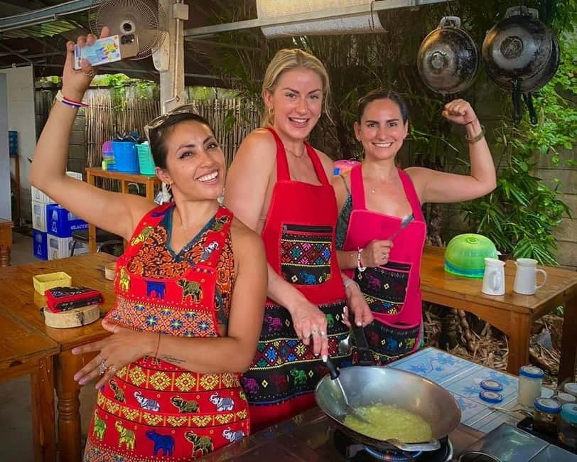 Chiang Mai: Cooking Class, Market & Thai Herbs Garden Tour - Choosing Your Dishes: Starters, Mains, Curry, and Dessert