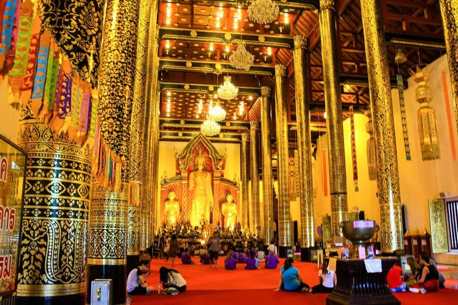 Chiang Mai: Customize Your Own Chiang Mai City Tour - Silver temple, gates, and the story behind Chiang Mai sights