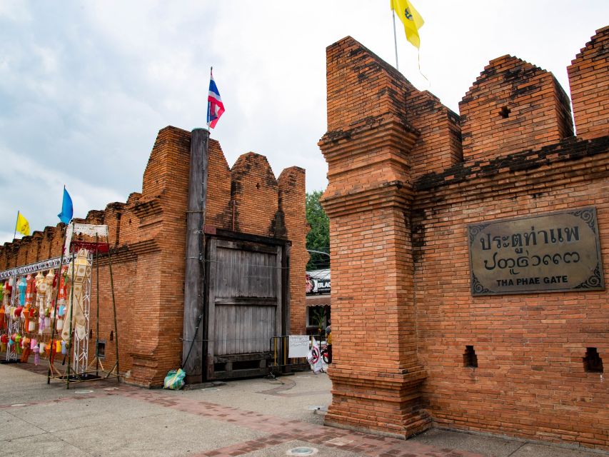 Chiang Mai: Customize Your Own Chiang Mai City Tour - How guides can make or break your day: Nick, Charoen, Ratcha, Philip