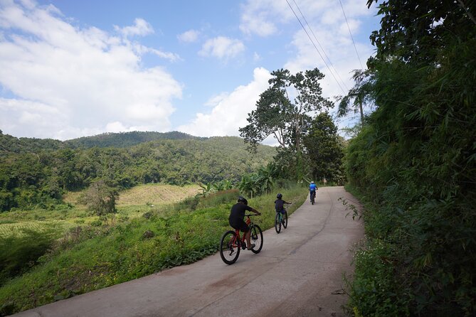 Chiang Mai: Cycling Nam Phare Countrysides, Breezy-Relax & Lunch - Bamboo Rafting on the Mae Wang River (About 45 Minutes)