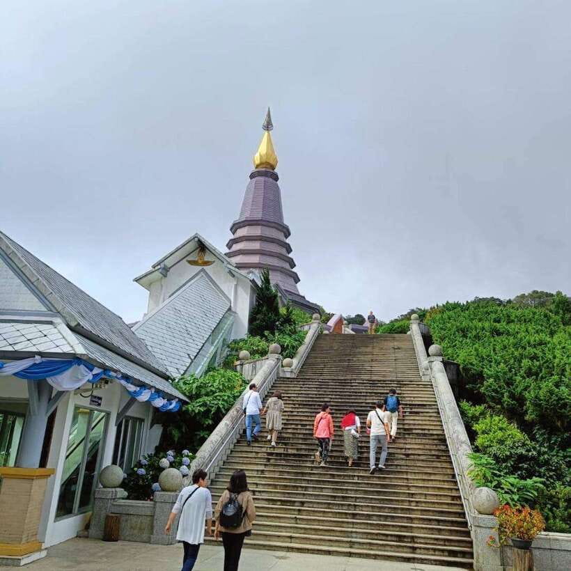 Chiang Mai: Doi Inthanon National Park & Waterfall Day Tour - Thai set lunch inside the park area