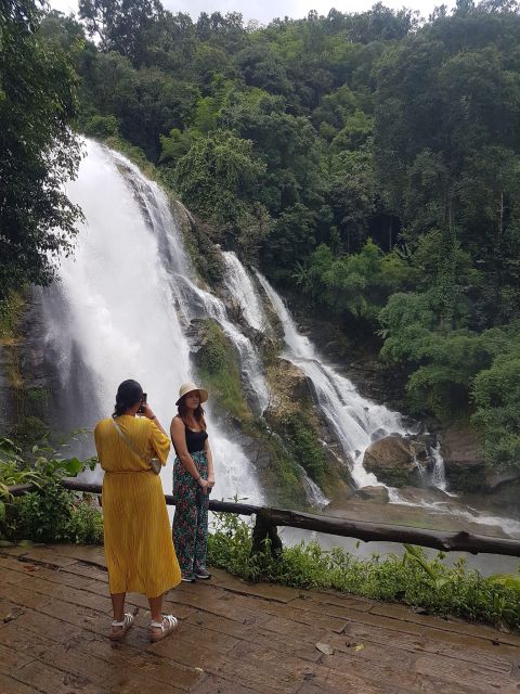 Chiang Mai: Doi Inthanon Park Day Trip with Kiw Mae Pan Hike - Vachiratharn Waterfall: The Big Visual Payoff