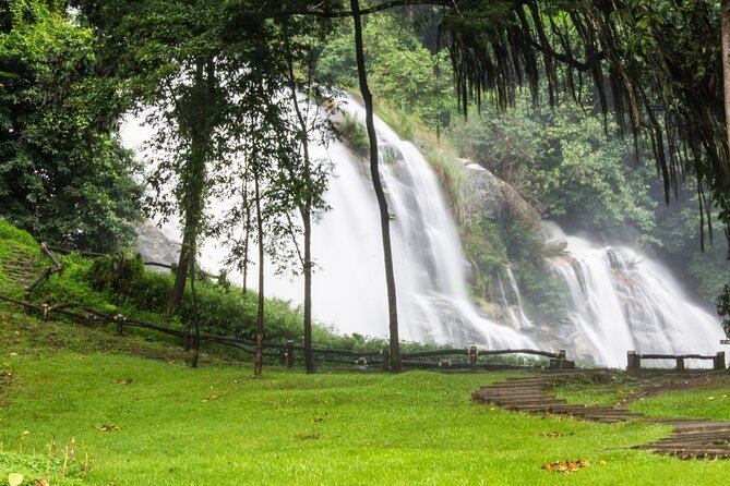 Chiang Mai: Doi Inthanon, Waterfalls, and Hill Tribe Village - Van, Lunch, and Guide Smile: How the Day Stays Comfortable