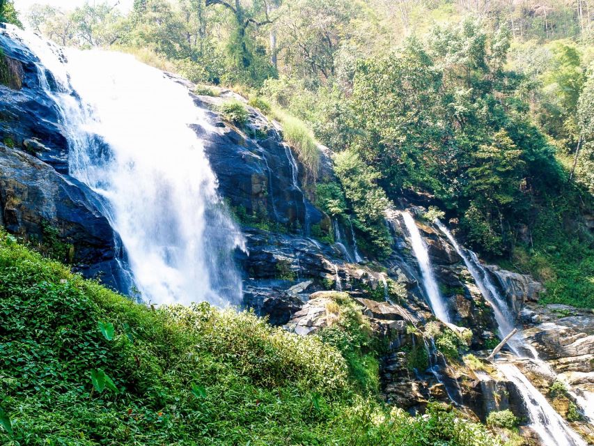 Chiang Mai: Doi Inthanon, Waterfalls, & Tribal Villages Tour - Doi Inthanon’s nature trails and “Roof of Thailand” moments