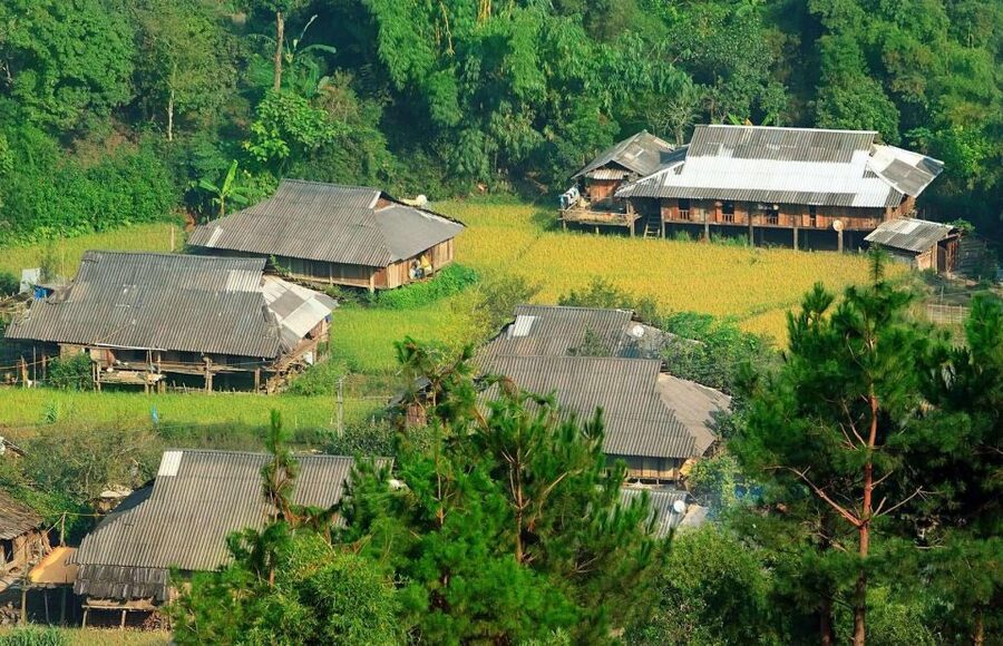 Chiang Mai: Doi Suthep and Hmong Village Half-Day Tour - Wat Suthep Views: Where the “Why” Becomes Obvious
