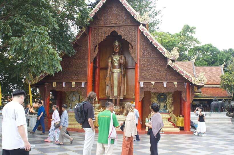 Chiang Mai: Elephant Sanctuary, Monk Trail & Doi Suthep Tour - Transportation and timing: why this feels like a full-day adventure