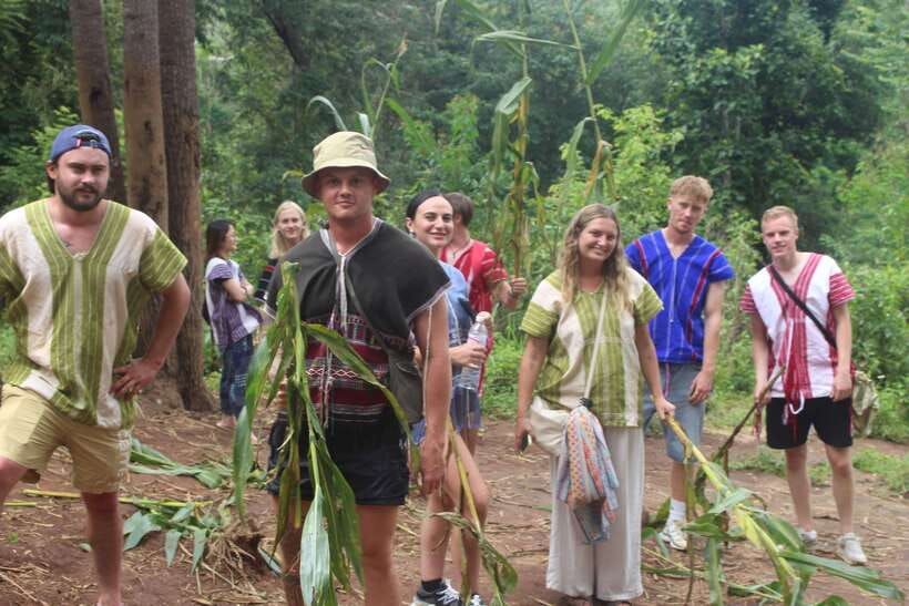 CHIANG MAI ELEPHANT VILLAGE SANCTUARY JUNGLE ADVENTURE - Arriving at Dok Ko Ki Karen Village, Where Elephants Are Not Yet the Main Event