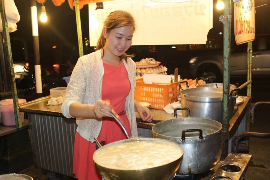 Chiang Mai: Evening Local Street Food Market Tour - First Bite: Hotel Pickup and Your Small-Group Food Plan