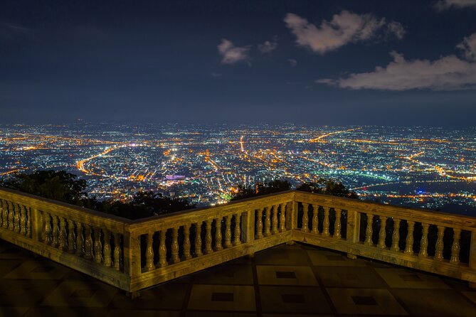 Chiang Mai: Evening Tour to Doi Suthep & Wat Pha Lat - Pickup and the 4-Hour Timing That Actually Works