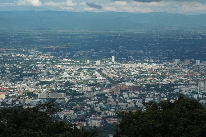 Chiang Mai: Guided City & Temple Discovery with Hotel Pickup - Wat Chedi Luang: The Historic Center Finish With Context