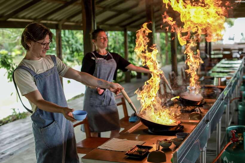 Chiang Mai: HALF-DAY COOKING COURSE at a Thai Cooking Farm - Market walk to real flavor: how the day gets cooking