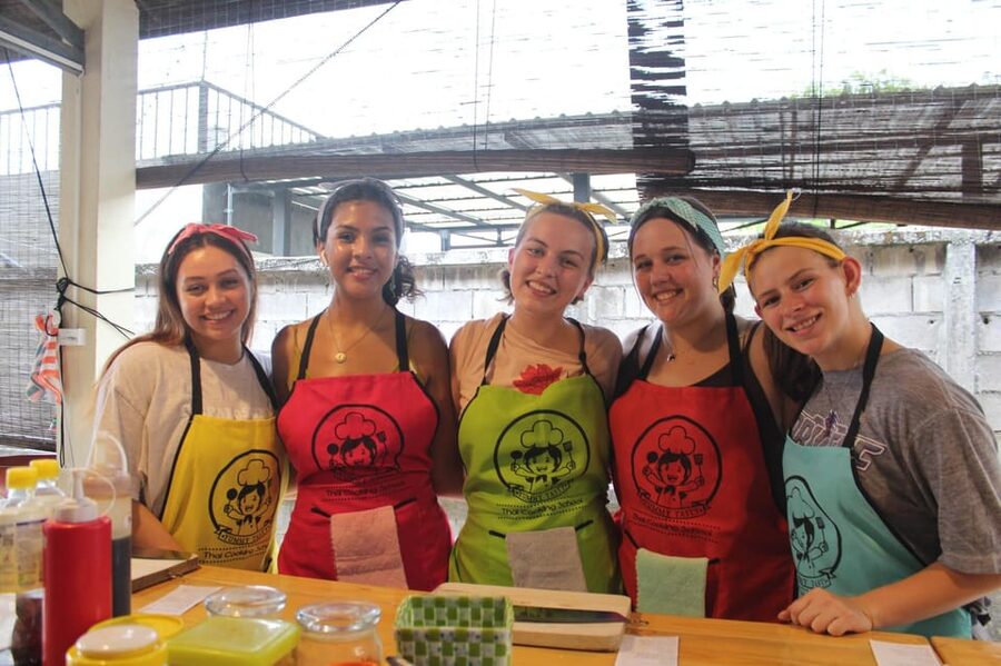 Chiang Mai: Half Day Evening Cooking Class with Market Tour - Price and Value: Why $35 Often Feels Fair
