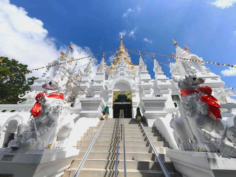 Chiang Mai:Hidden Gems: From Ancient Ruins to Serene Temples - Wat Ram Poeng: Lanna art and a stupa style with only three left