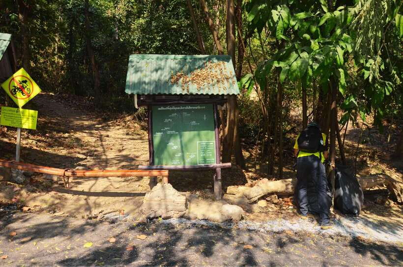 Chiang Mai: Hike on Monk’s Trail and Doi Suthep Private Tour - The view, the photos, and how to do it without rushing