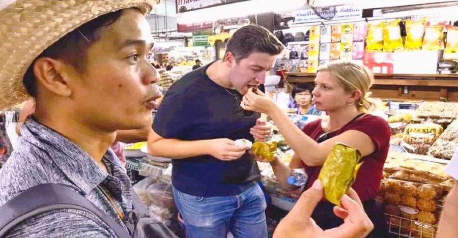 Chiang Mai: History & Mouth Watering Food Tour - Why guides make or break this tour