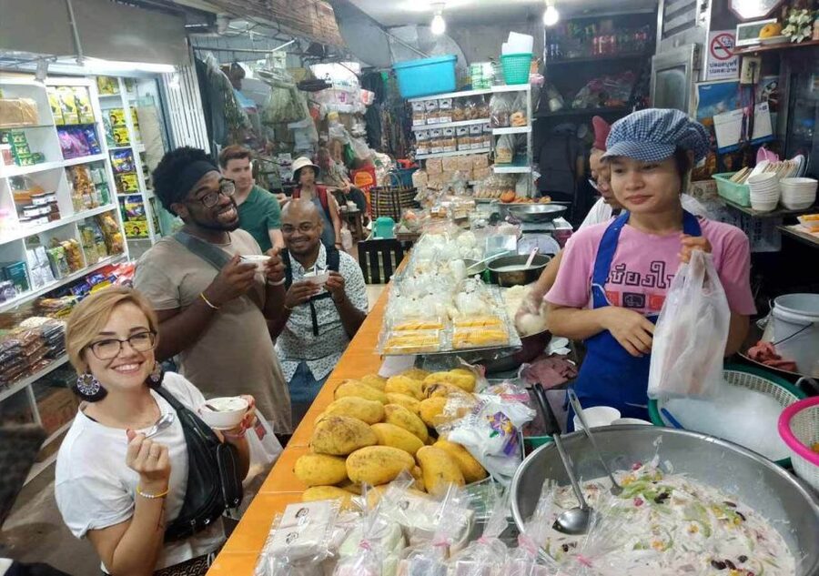 Chiang Mai: History & Mouth Watering Food Tour - Price and value: $67 for guide, admissions, and food time