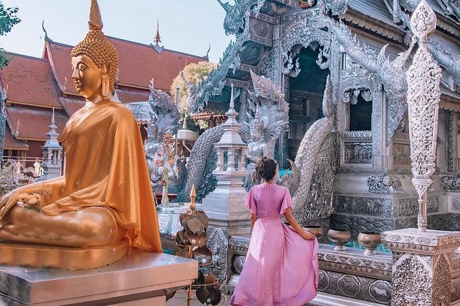 ️ Chiang Mai Instagram Tour: Most Famous Spots (Private and All-Inclusive) - Old City photo icons: Tha Phae Gate and the gate-to-temple flow