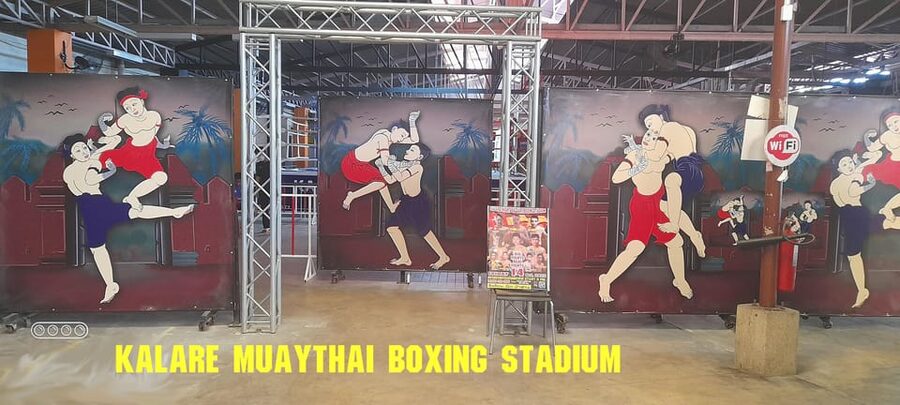 Chiang Mai: Kalare Night Bazaar Boxing Stadium Muay Thai - Food, Drinks, and the Night Bazaar Part of the Experience